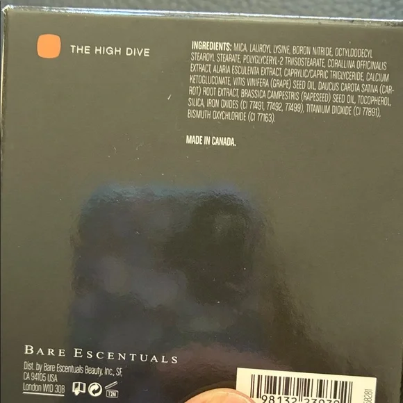 bareMinerals Bronzer  Compact and Brush Set color is High Dive new in  box - Picture 3 of 4